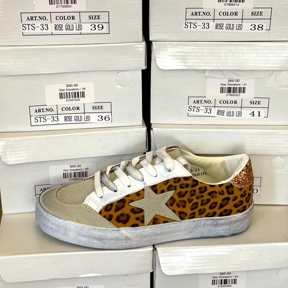 Star Sneakers ⭐️